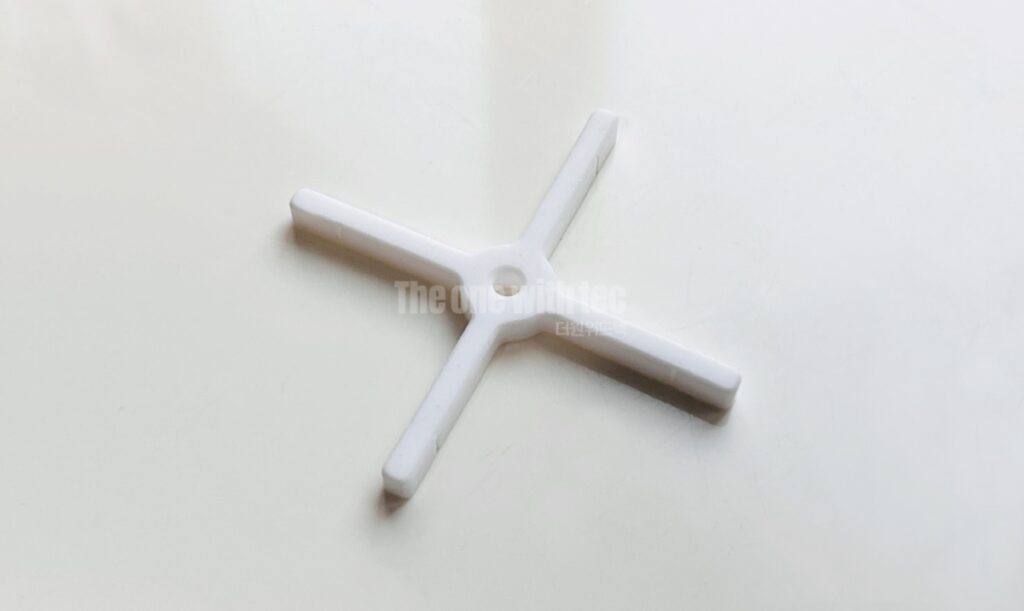 “PTFE 테프론 고정밀 부품 가공 설계 사례