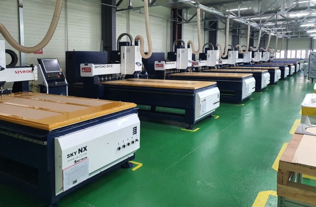 더원위드텍의 자체 설비로 진행되는 대량생산 공정