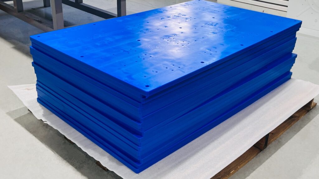 창원 CNC 재단 작업 현장