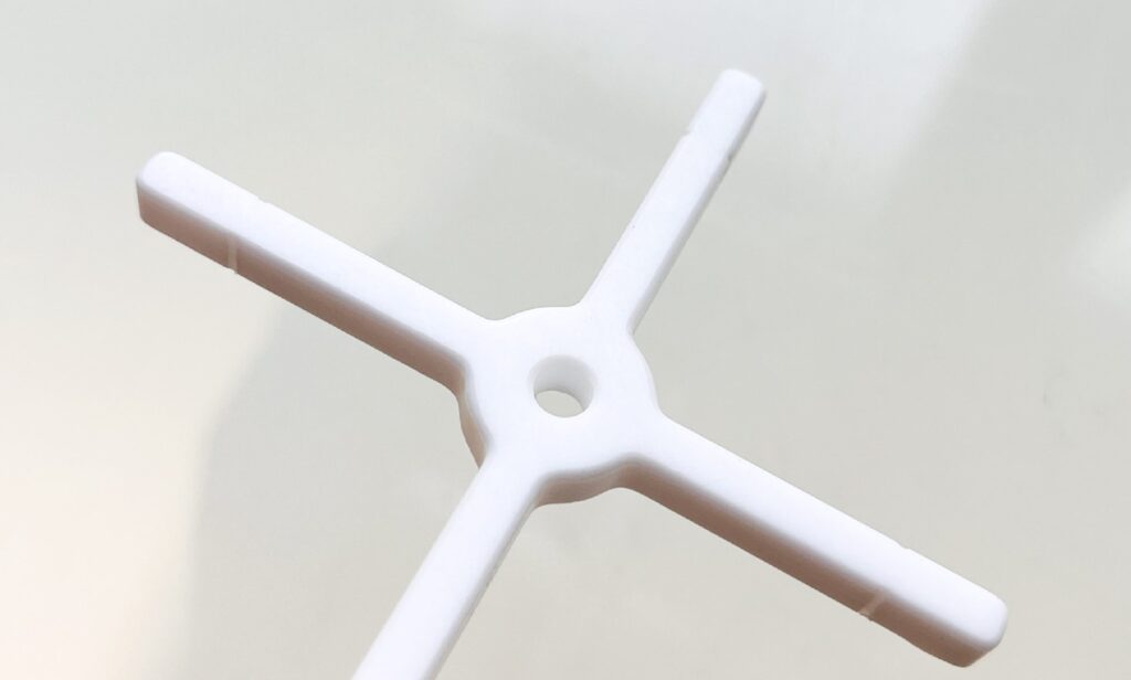 엔지니어링플라스틱 CNC선반 CNC라우터 MCT가공 부품