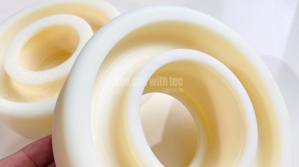 mc나일론 합성수지 아이보리 베어링 가공