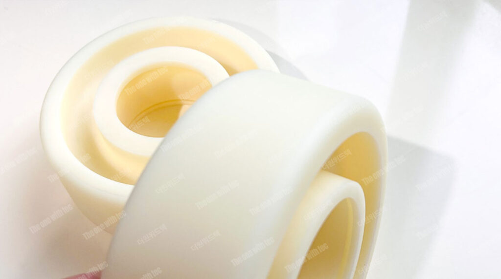 고정밀 엔지니어링플라스틱 대량 양산 제조 생산업체